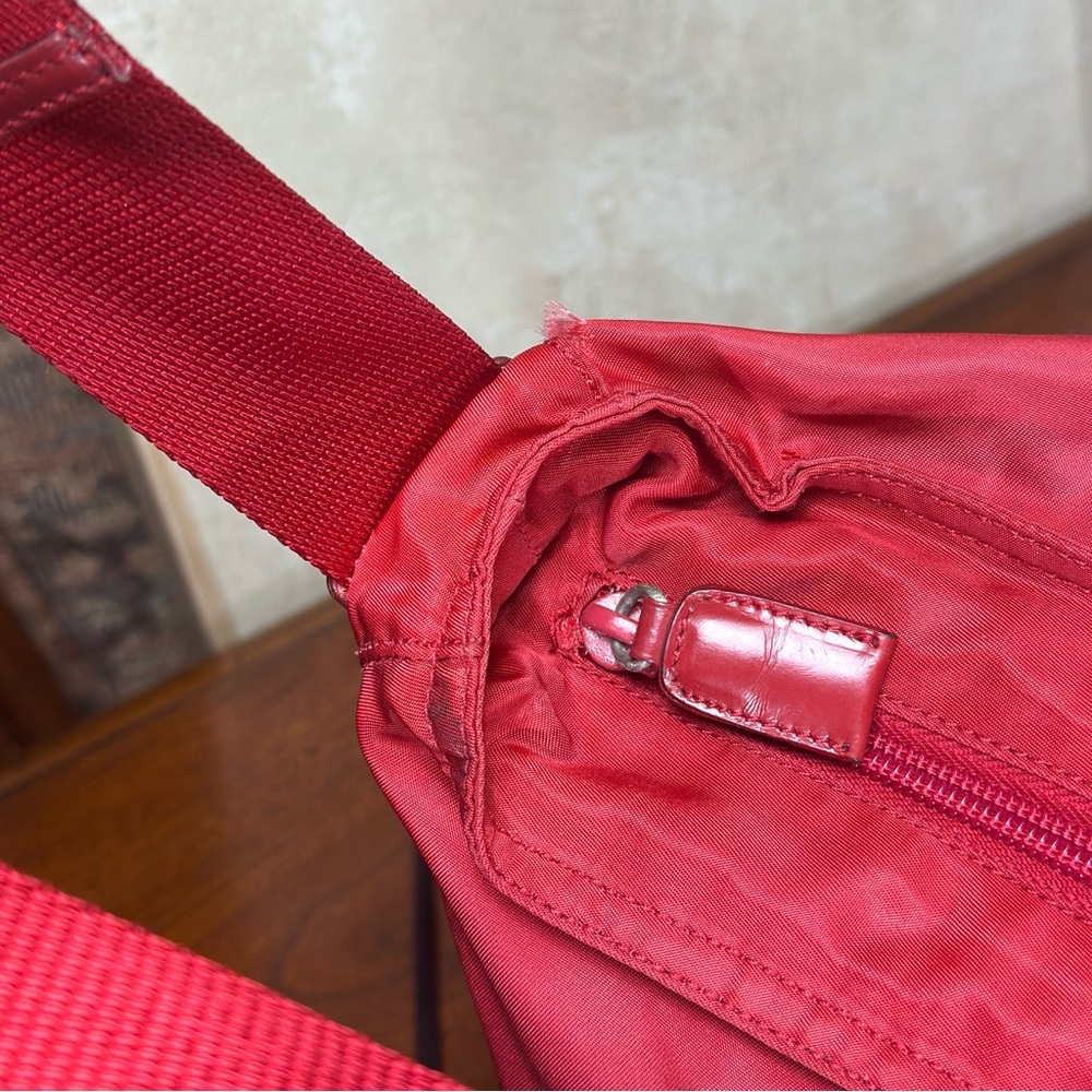 AUTHENTIC Prada bag. Red. - image 8